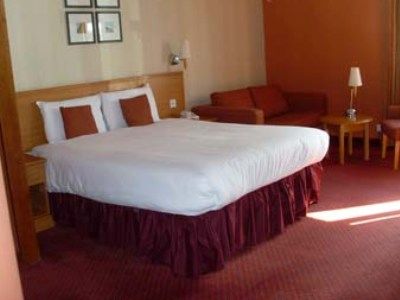 Ramada 4*