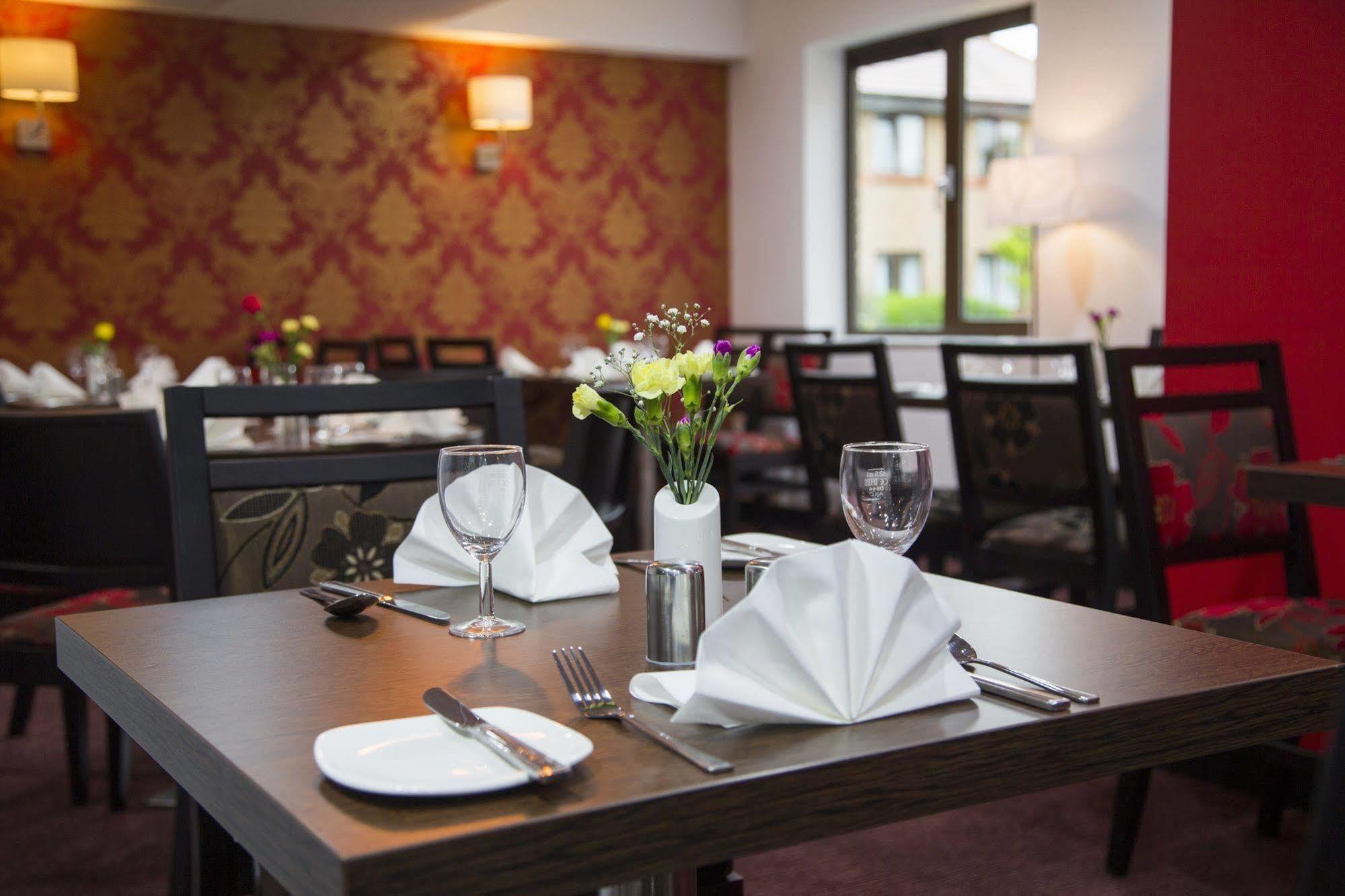 Ramada Cambridge Hotel